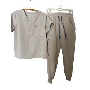 FIGS S Tops XS Pants Catarina Top Zamora Jogger Pants Scrub Set Mauve Grey Work